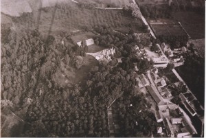 eglise et chateau avant destruction (Copier)